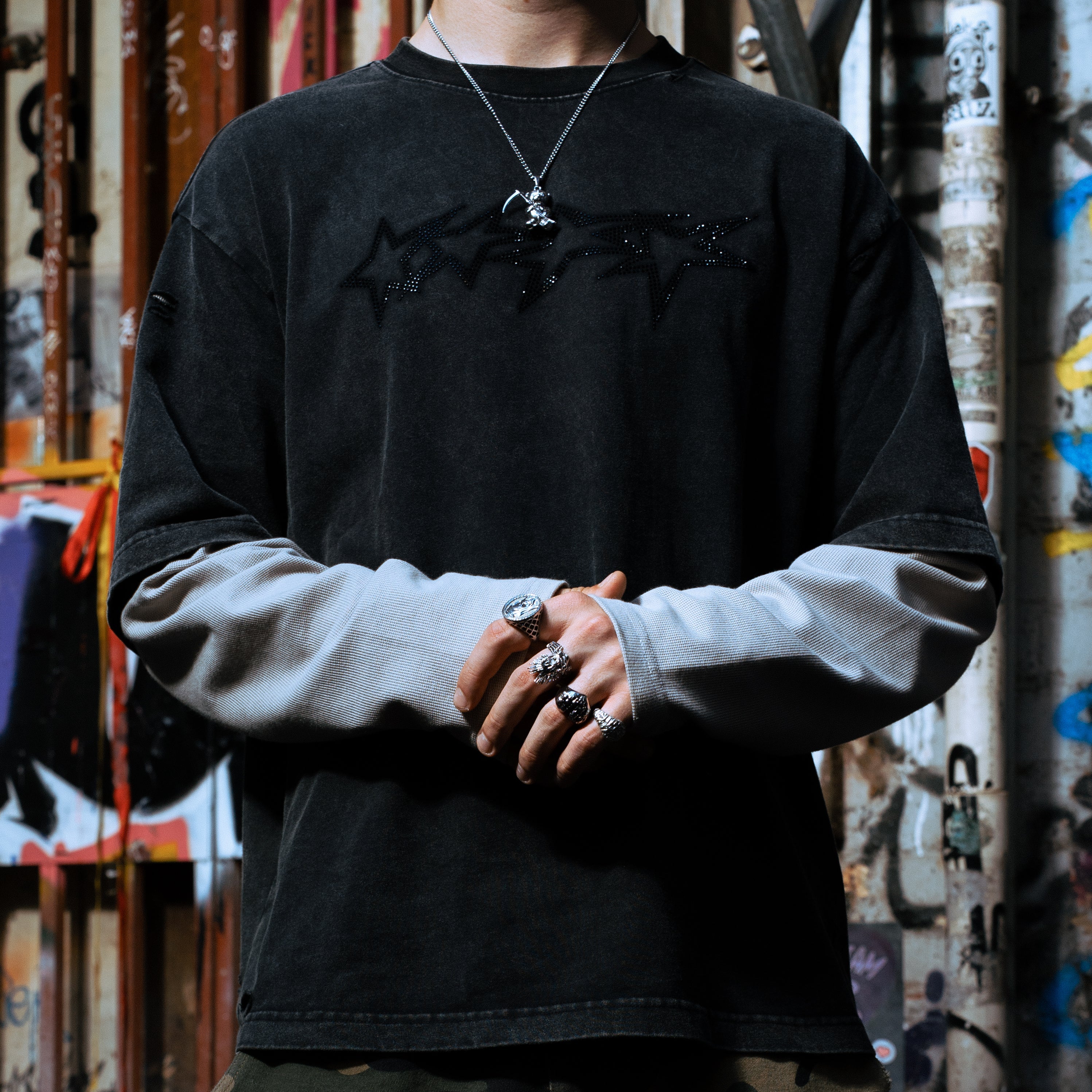 ROCKSTAR - 2 LAYERED RHINESTONE LONGSLEEVE